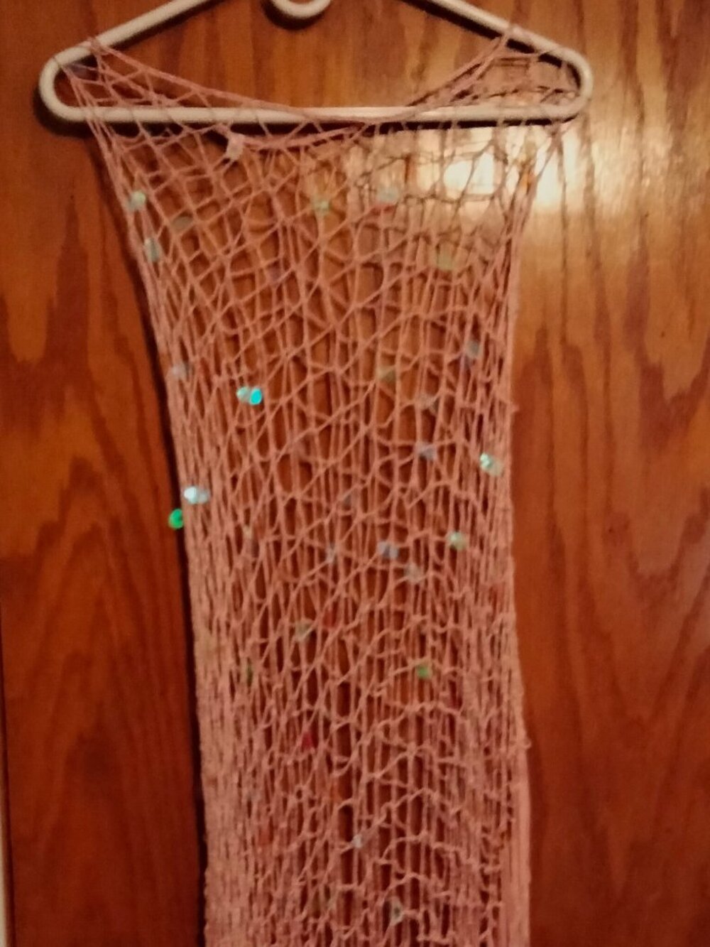 Pink sequined shawl w/netting